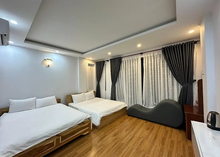 The Land Hotel & Apartment